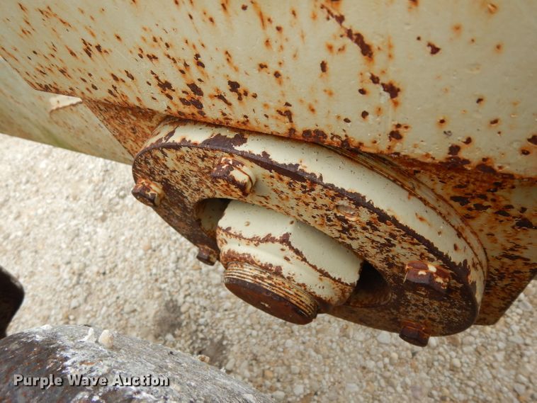 image for item GE9265 1997 Ingersoll Rand SD-40 single drum vibratory roller