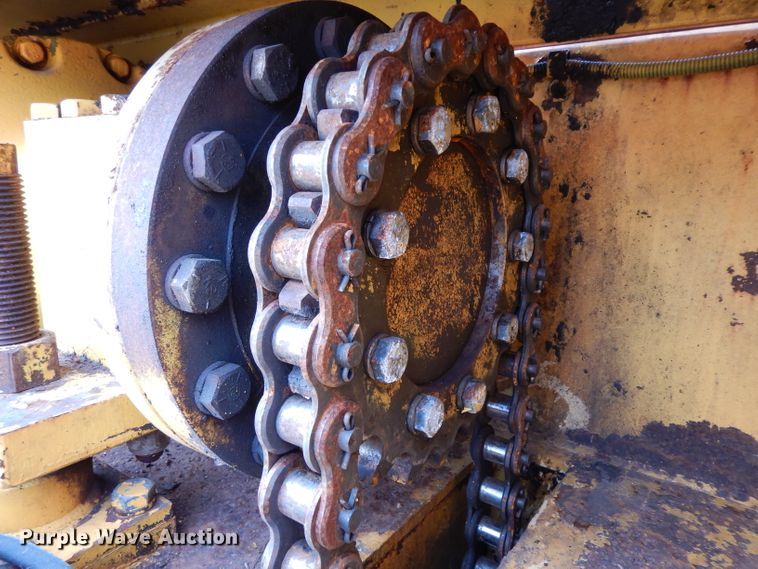 image for item GE9266 1992 Ferguson SP-1118 pneumatic roller