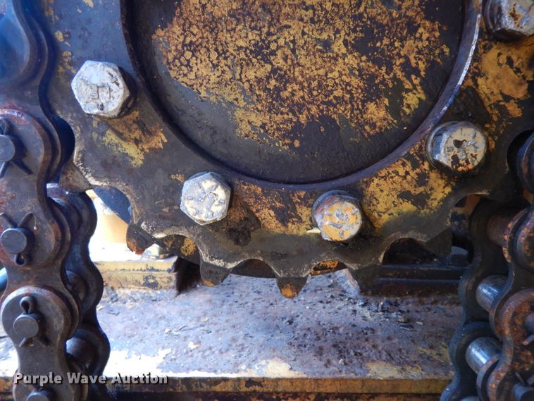 image for item GE9266 1992 Ferguson SP-1118 pneumatic roller