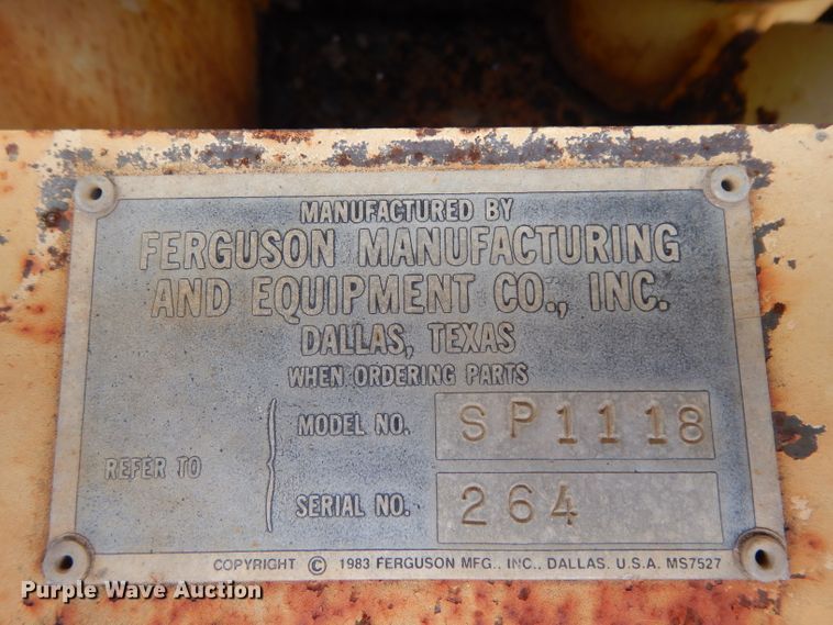 image for item GE9266 1992 Ferguson SP-1118 pneumatic roller