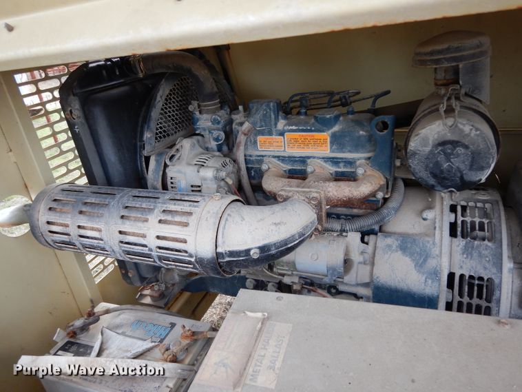 image for item GE9267 1994 Terex AL4000 light plant