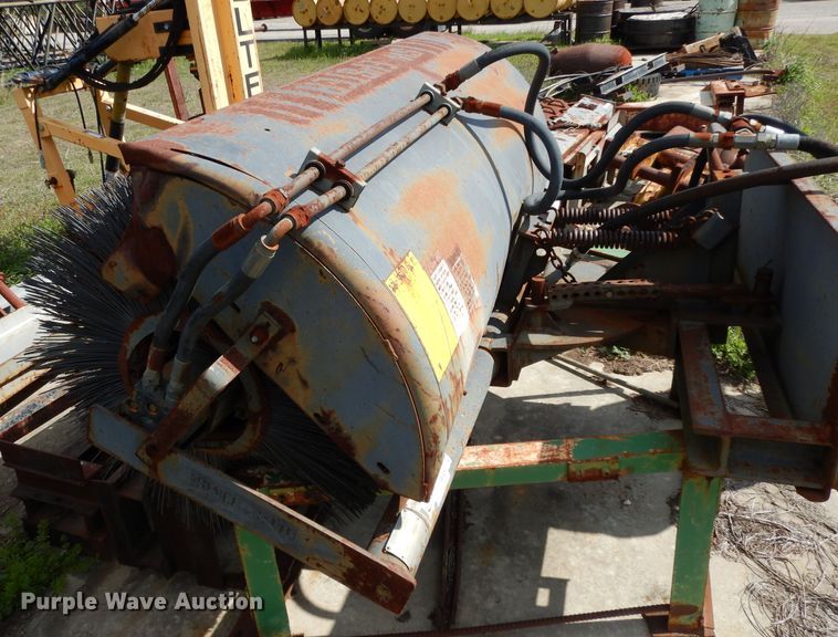 image for item GE9268 Sweepster SC32C6 skid steer sweeper