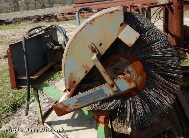 image for item GE9268 Sweepster SC32C6 skid steer sweeper