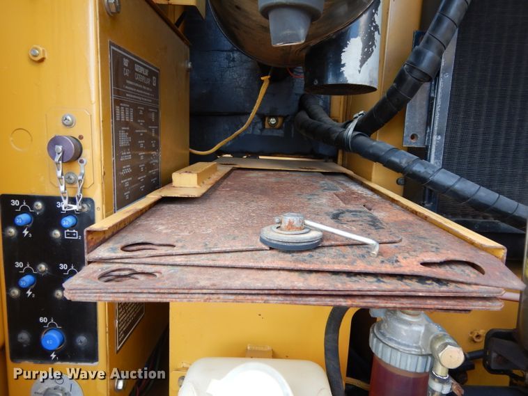 image for item GE9270 2000 Caterpillar 315B L excavator