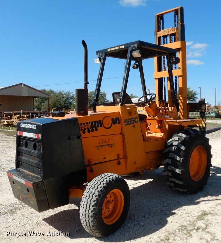 image for item GE9271 1979 Case 585C forklift