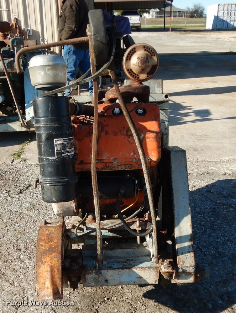 image for item GE9274 Target concrete saw