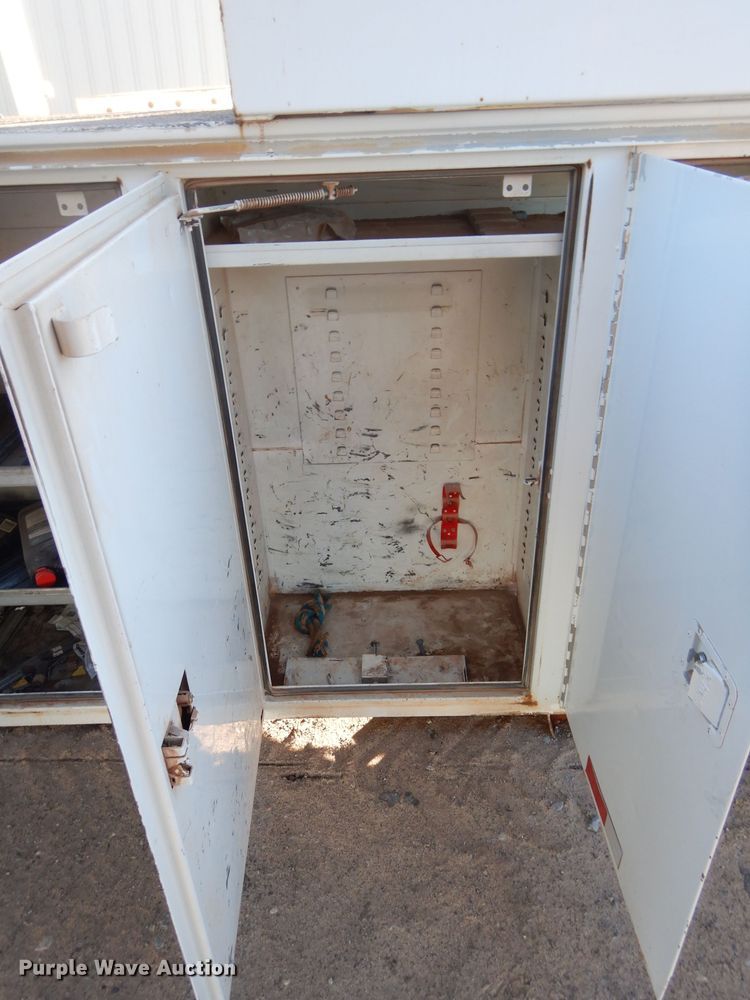 image for item GF9969 Altec bucket truck bed