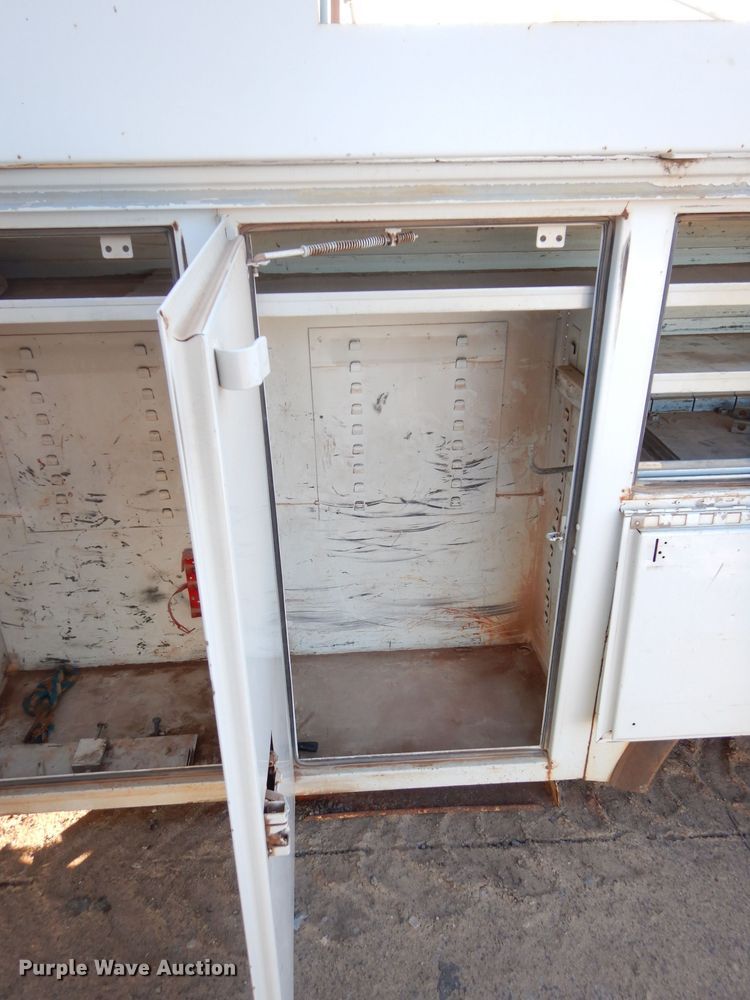 image for item GF9969 Altec bucket truck bed