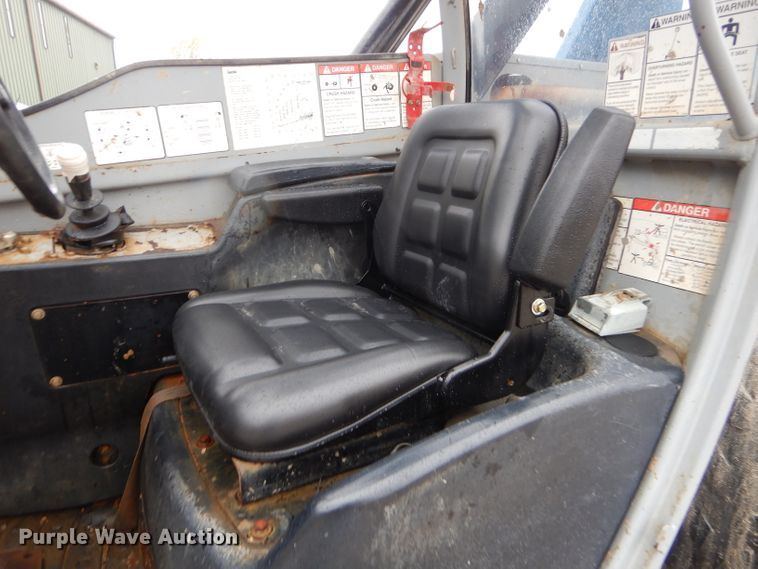 image for item GN9217 2008 Genie GTH-844  telehandler