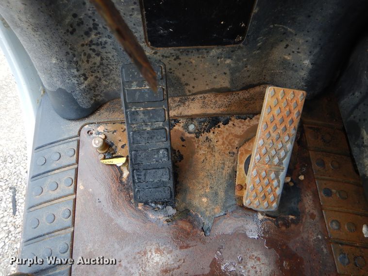 image for item GN9217 2008 Genie GTH-844  telehandler