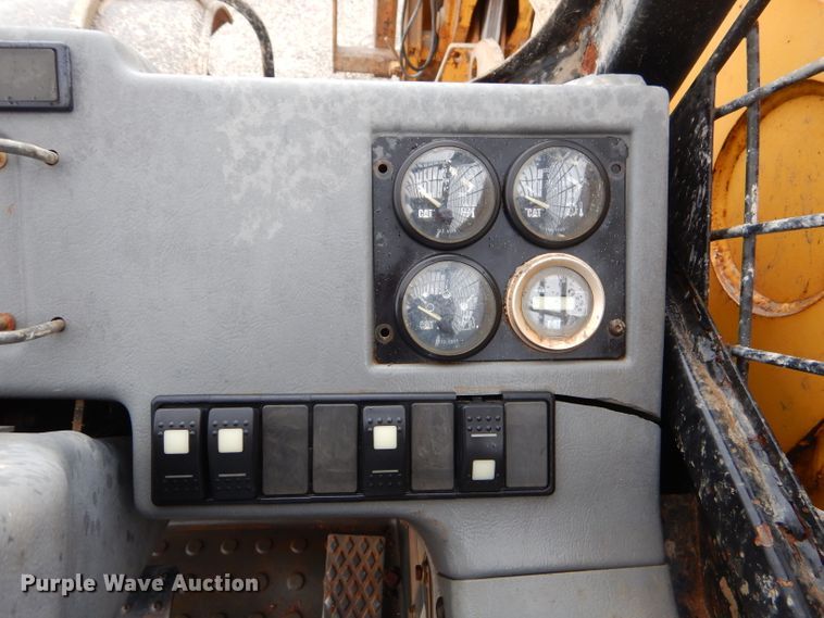 image for item GN9218 Caterpillar TH63  telehandler