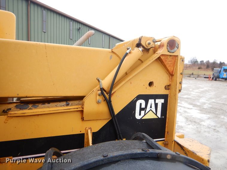 image for item GN9218 Caterpillar TH63  telehandler