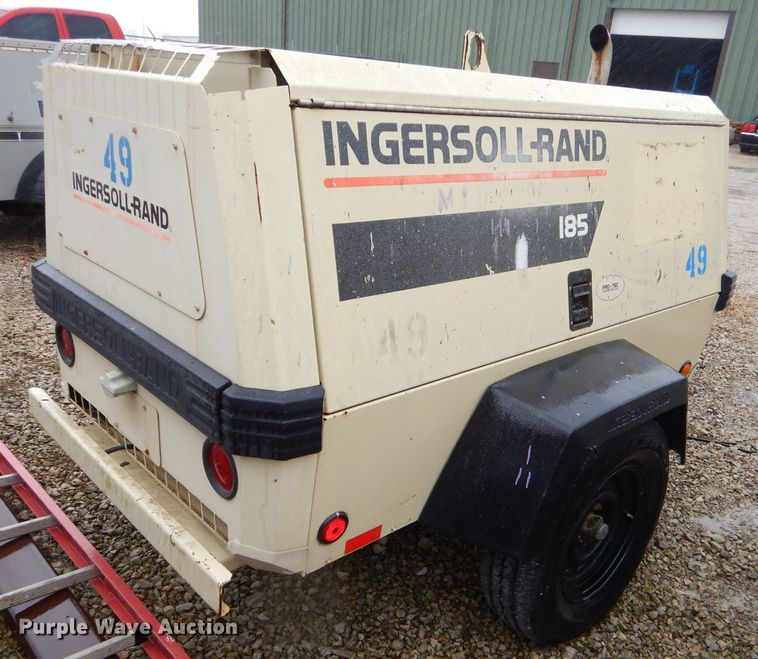 image for item GN9219 1999 Ingersoll Rand air compressor