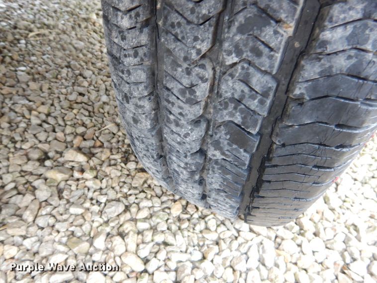 image for item GN9219 1999 Ingersoll Rand air compressor