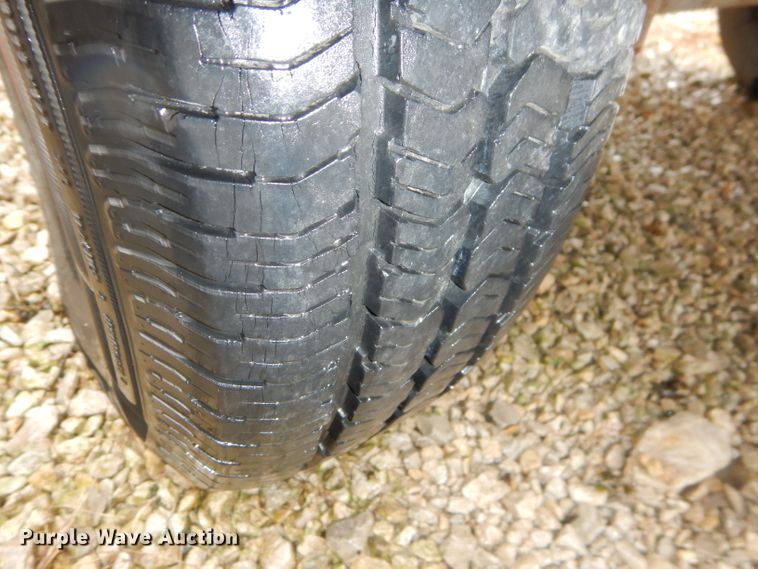 image for item GN9219 1999 Ingersoll Rand air compressor