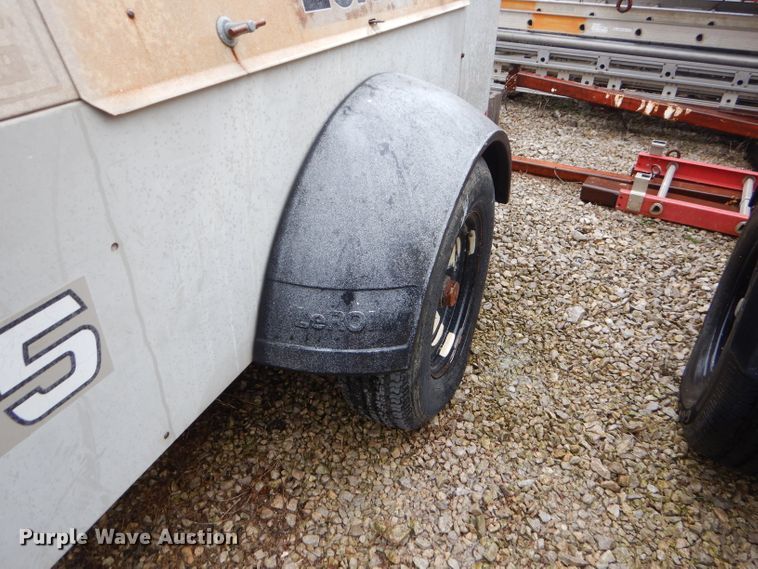 image for item GN9220 2000 Leroi 185 air compressor