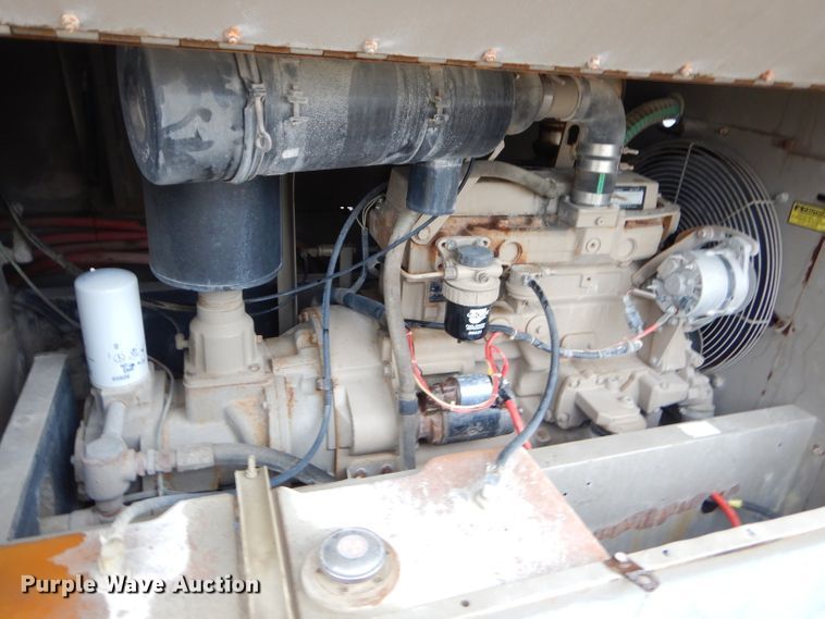 image for item GN9220 2000 Leroi 185 air compressor