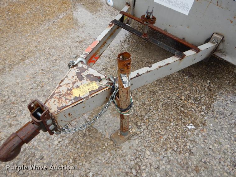 image for item GN9221 1996 Leroi air compressor