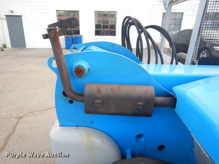 image for item GN9234 2010 Genie GTH-5510  telehandler