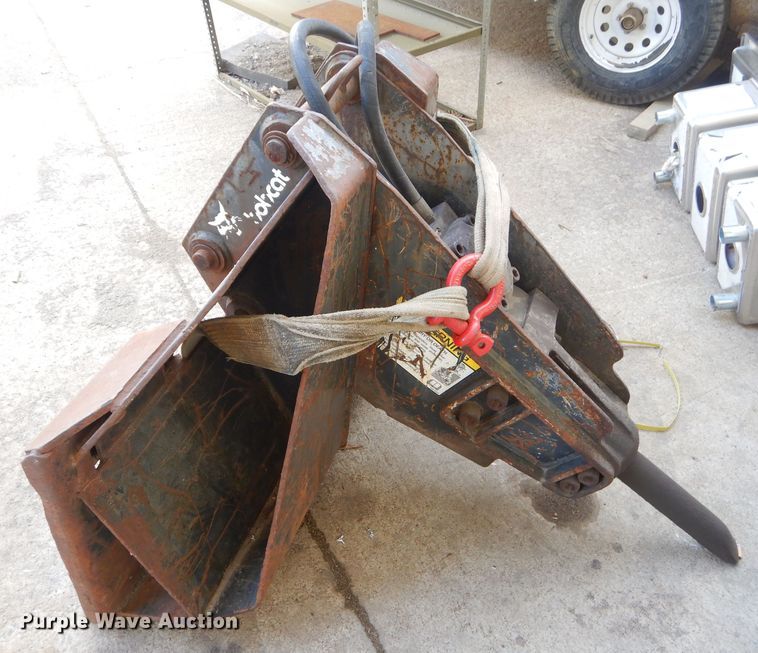 image for item GN9238 Bobcat skid steer breaker