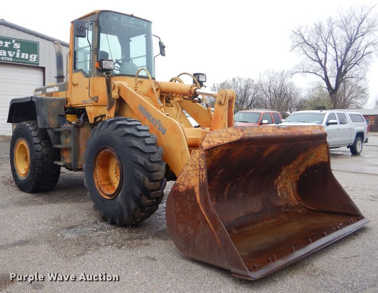 image for item GP9018 2002 Komatsu WA320  wheel loader