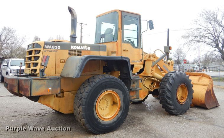 image for item GP9018 2002 Komatsu WA320  wheel loader