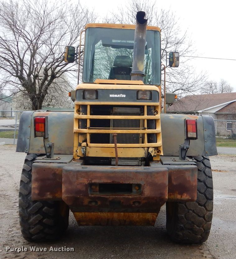 image for item GP9018 2002 Komatsu WA320  wheel loader