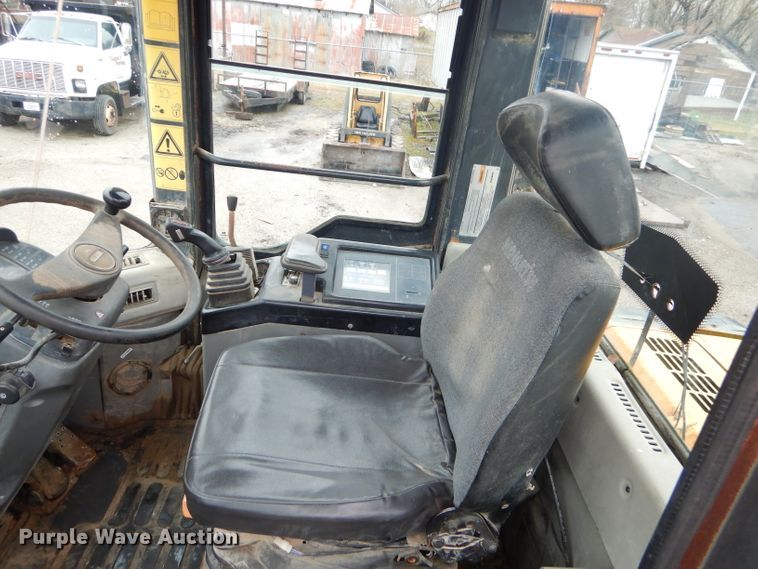 image for item GP9018 2002 Komatsu WA320  wheel loader