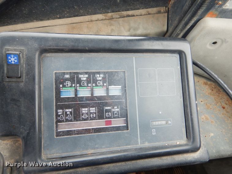 image for item GP9018 2002 Komatsu WA320  wheel loader