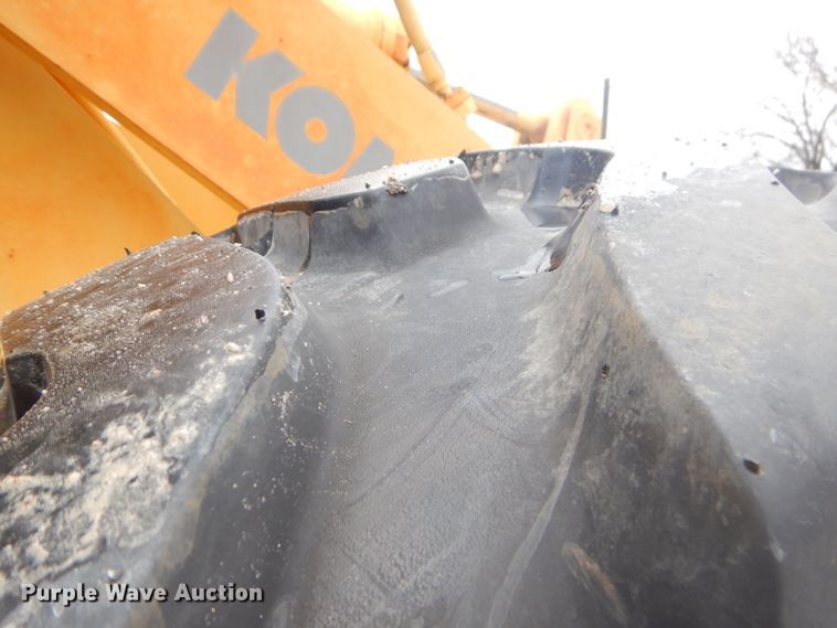 image for item GP9018 2002 Komatsu WA320  wheel loader