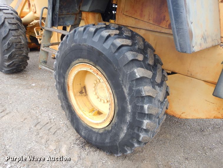 image for item GP9018 2002 Komatsu WA320  wheel loader