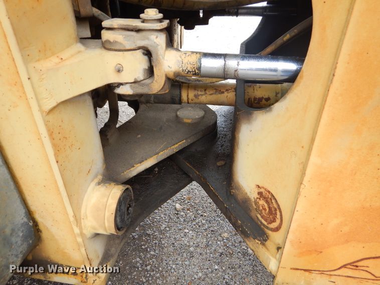 image for item GP9018 2002 Komatsu WA320  wheel loader