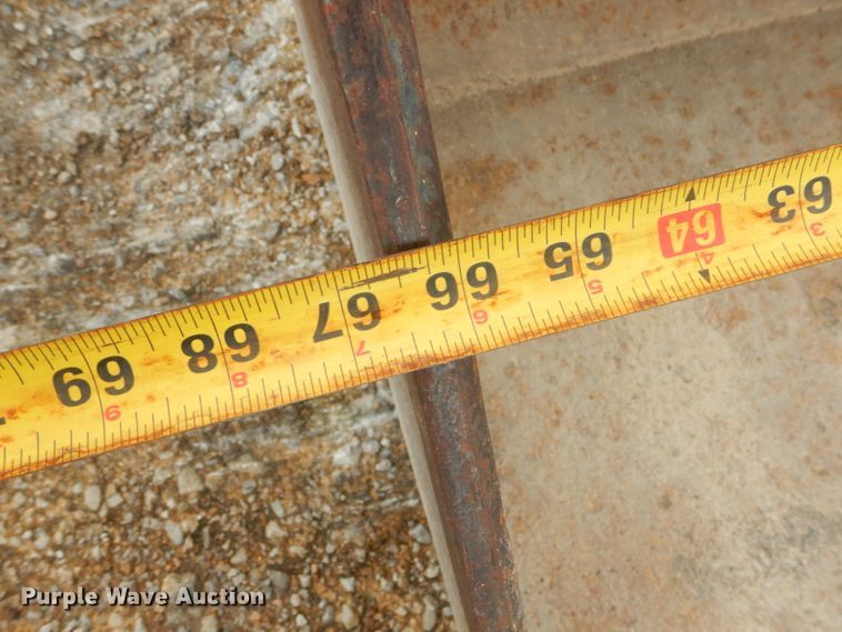 image for item GP9020 2004 Bobcat S250  skid steer loader