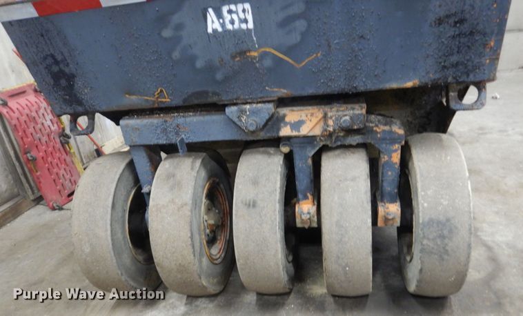 image for item GW9570 American SP-3000 pneumatic roller