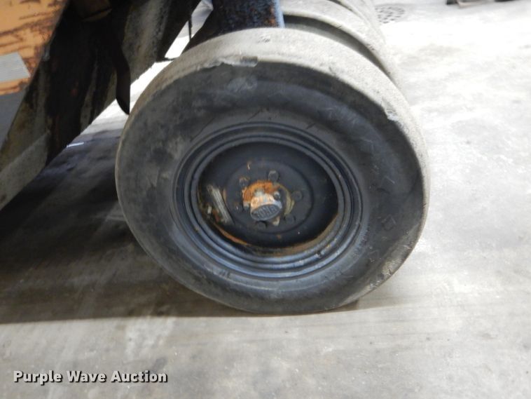 image for item GW9570 American SP-3000 pneumatic roller