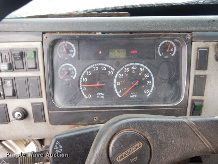 image for item GW9571 2001 Freightliner FL50 truck cab and chassis