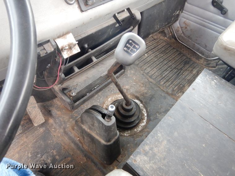 image for item GW9571 2001 Freightliner FL50 truck cab and chassis