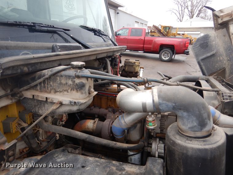 image for item GW9571 2001 Freightliner FL50 truck cab and chassis