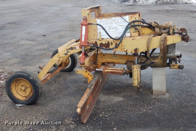 image for item GW9572 8'W six-way blade