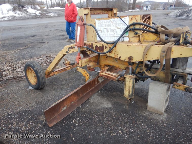 image for item GW9572 8'W six-way blade