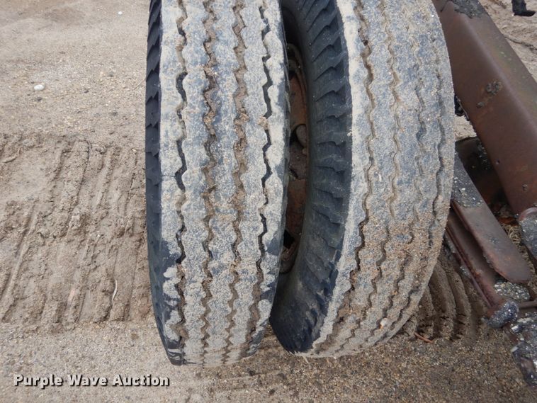 image for item GW9575 Fuel tank trailer