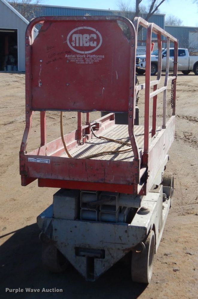 image for item GW9603 Mec 2033ES scissor lift