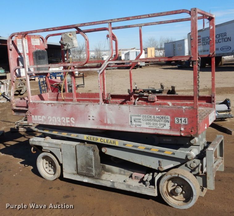 image for item GW9603 Mec 2033ES scissor lift