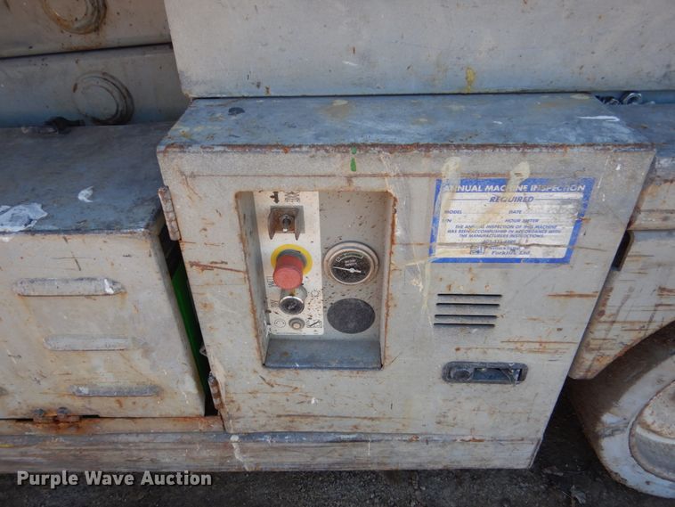 image for item GW9603 Mec 2033ES scissor lift