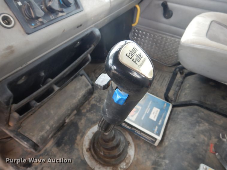 image for item GW9609 2002 Freightliner FL80 bucket truck