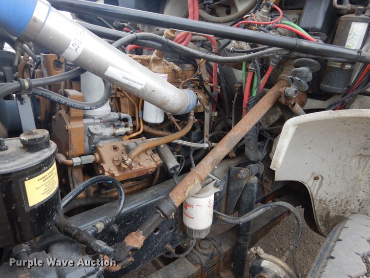 image for item GW9609 2002 Freightliner FL80 bucket truck