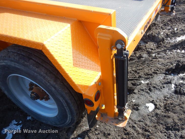 image for item GW9617 2015 Brooks Brothers 1RT1028KE38BWT tensioner trailer