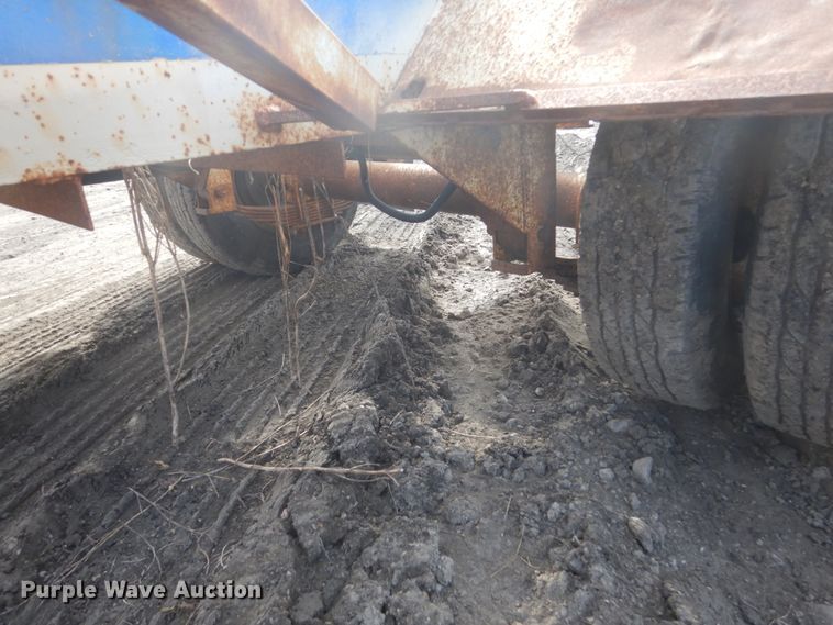 image for item GW9619 2012 shop built pole trailer