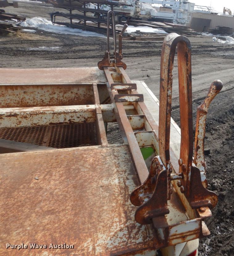 image for item GW9619 2012 shop built pole trailer