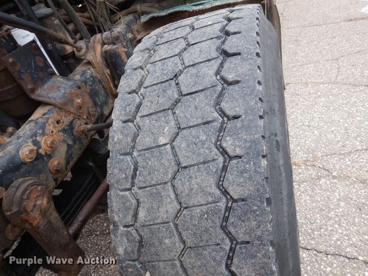 image for item GW9707 1993 Mack RD690S dump truck